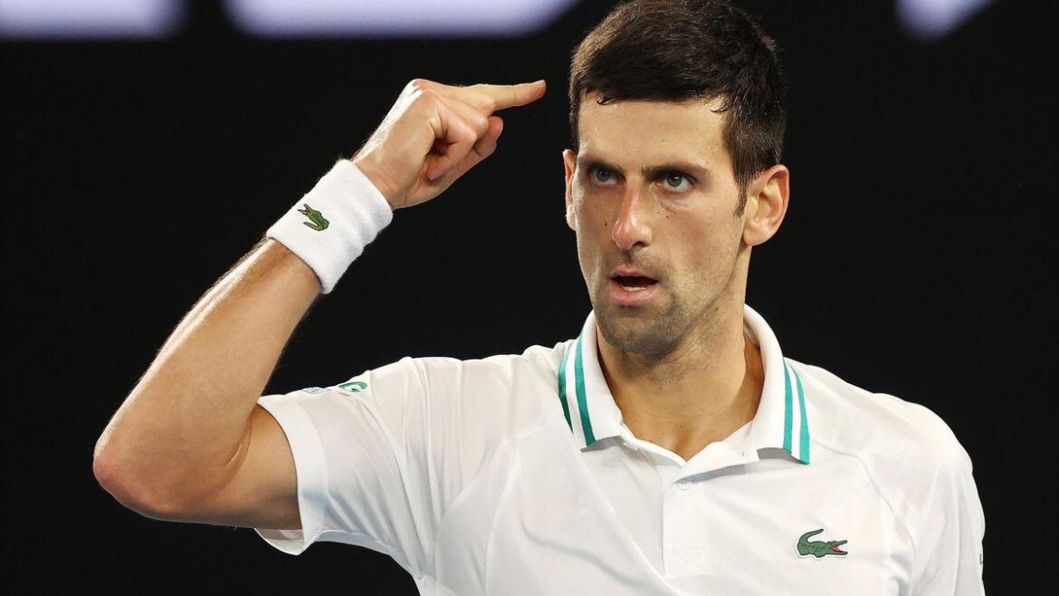 Sin vacunarse, Djokovic recibió una exención y podrá jugar el Abierto de Australia