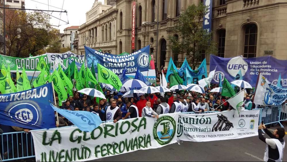 Día del Trabajador: la CGT y la UTEP movilizaron en el centro