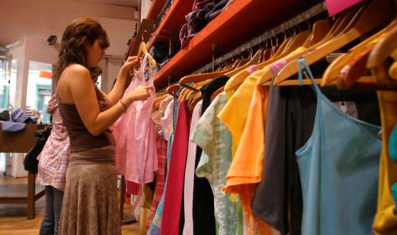 La venta minorista de indumentaria creció 22,8% interanual en marzo