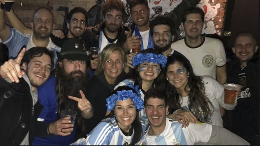 Choripán y fernet en Wembley: la fiesta argentina en la previa de la Finalissima