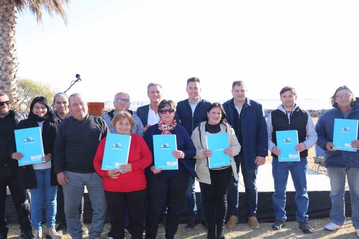 Miramar de Ansenuza – Manuel Calvo anunció la licitación de la obra de saneamiento cloacal