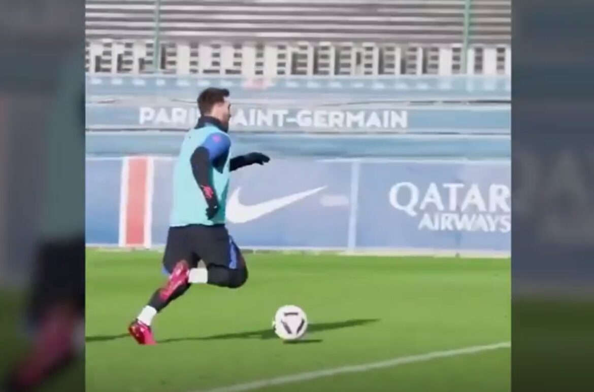 “Sólo lo puede hacer él”: el golazo “sin tocar la pelota” de Messi en la práctica del PSG que explica el misterioso posteo gemelo con Neymar