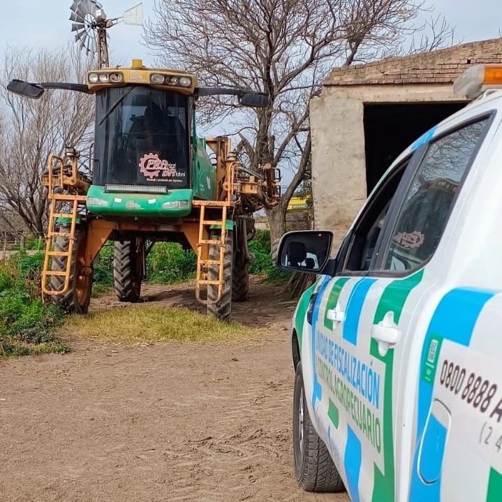 Fiscalización, Interdicciones y clausuras en Elena y Balnearia